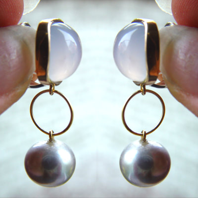 Ear clips 18K yellow gold lavender chalcedony square cabochon grey round pearls Daphne Meesters Jewellery Designer Goldsmith The Hague Netherlands
