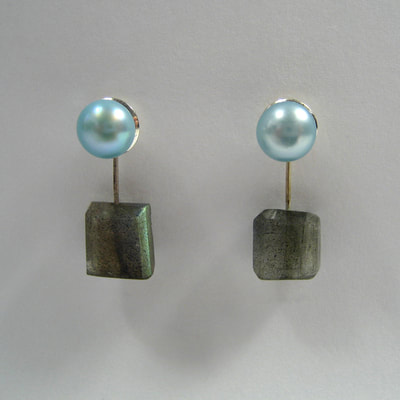 Ear studs light blue pearls ear jackets sterling silver square labradorite Daphne Meesters Jewellery Designer Goldsmith The Hague Netherlands
